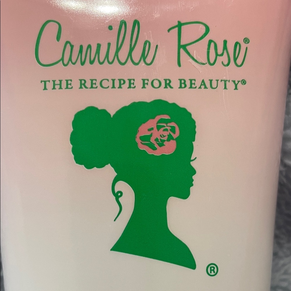 Rosemary Oil Strengthening Hair + Scalp Cleanser - Green and White - Picture 5 of 13